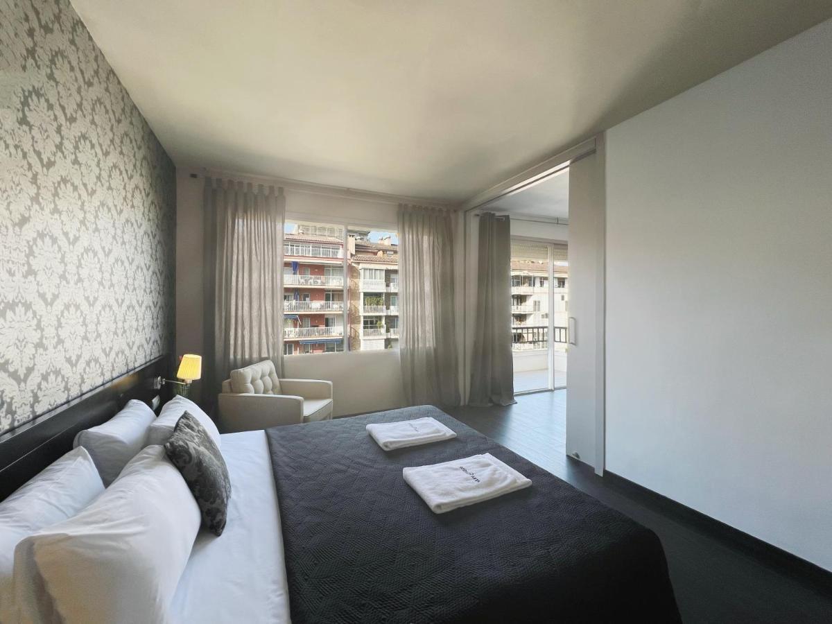 Stay U-Nique Apartments Beltran I Rozpide Barcelona Bagian luar foto