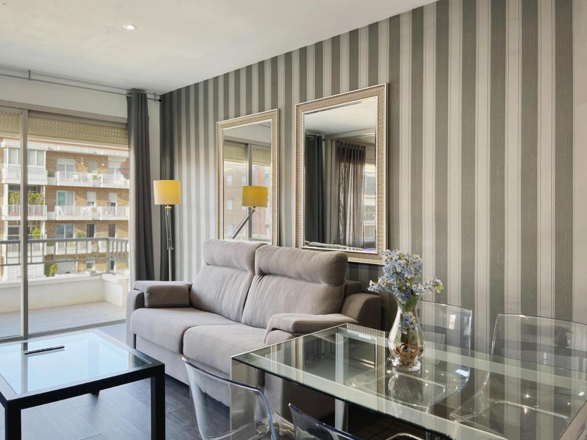 Stay U-Nique Apartments Beltran I Rozpide Barcelona Bagian luar foto